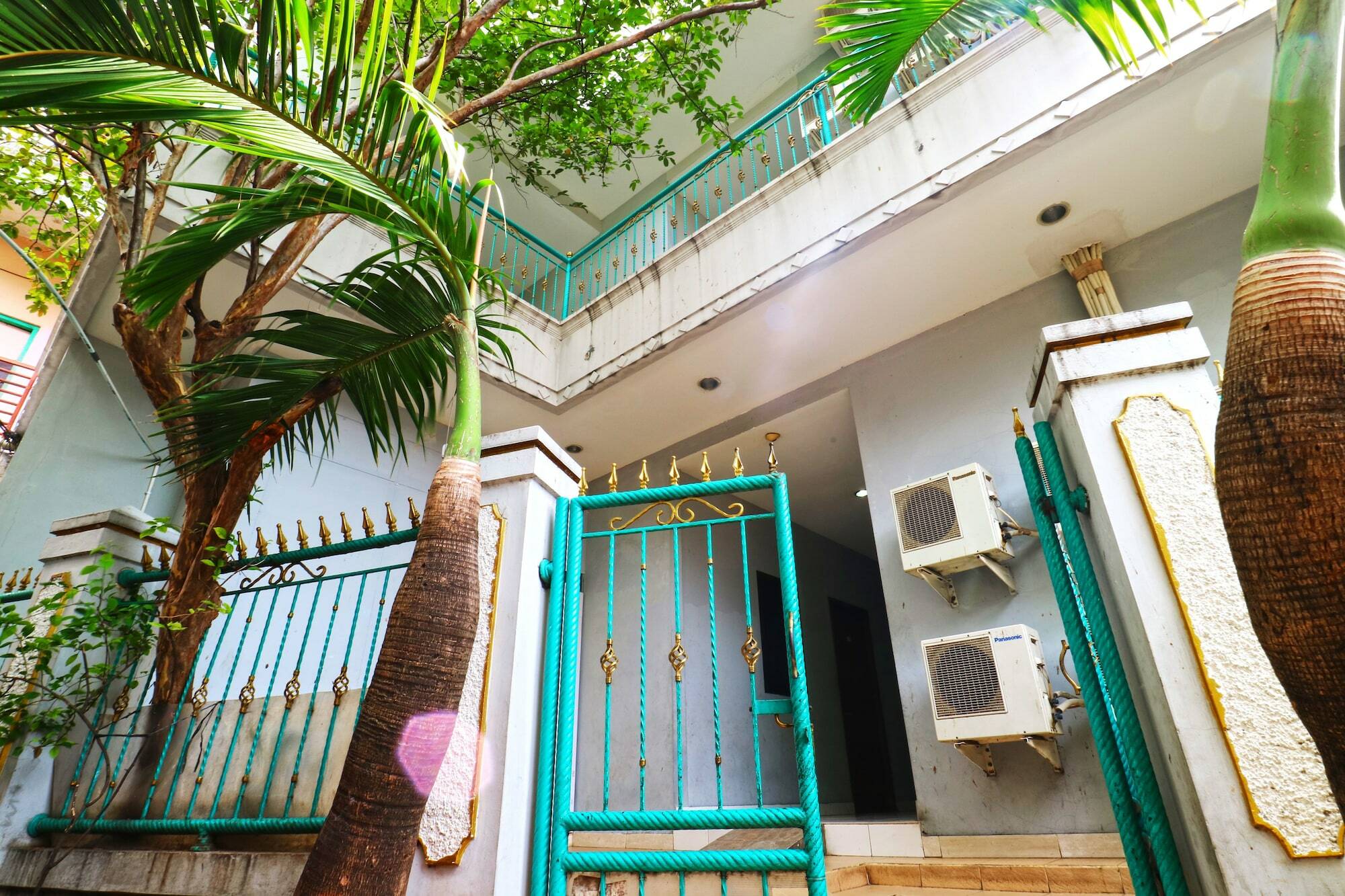 Sabrina Guest House Yakarta Exterior foto